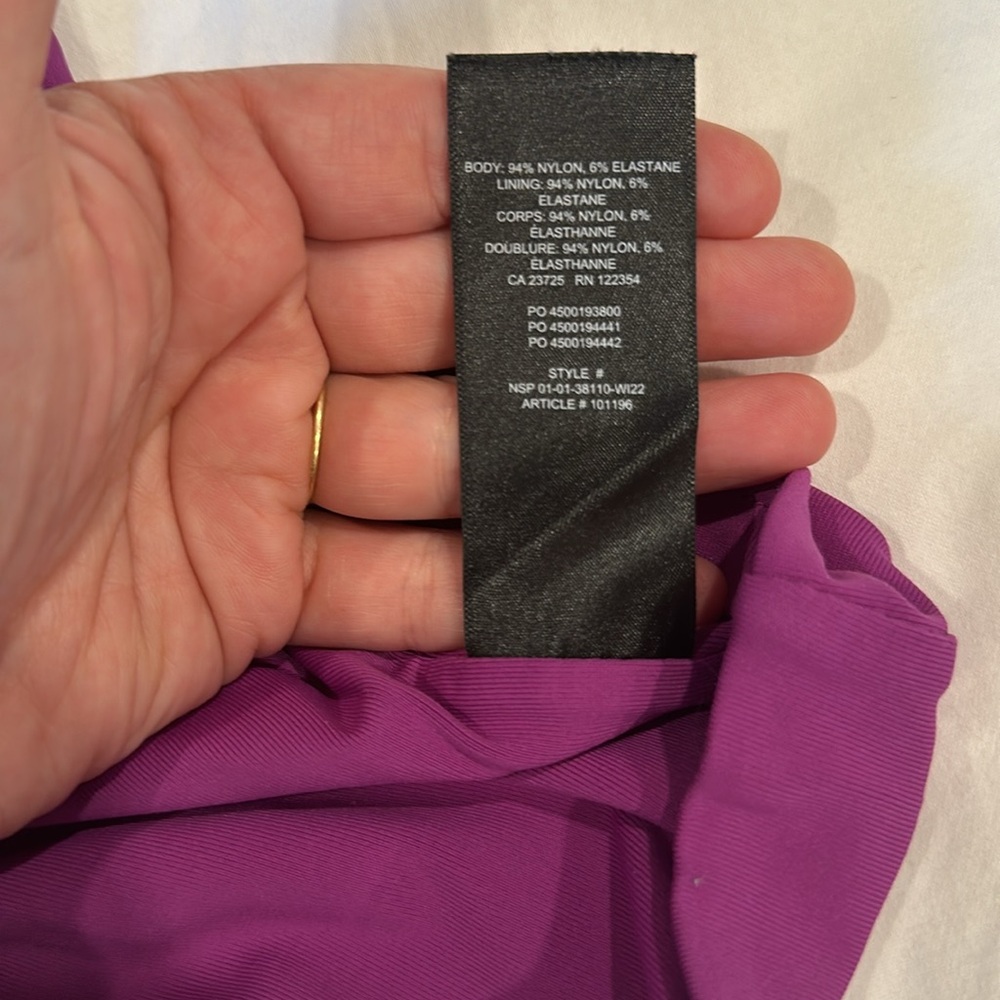 Aritzia Babaton contour tank - Picture 4 of 6
